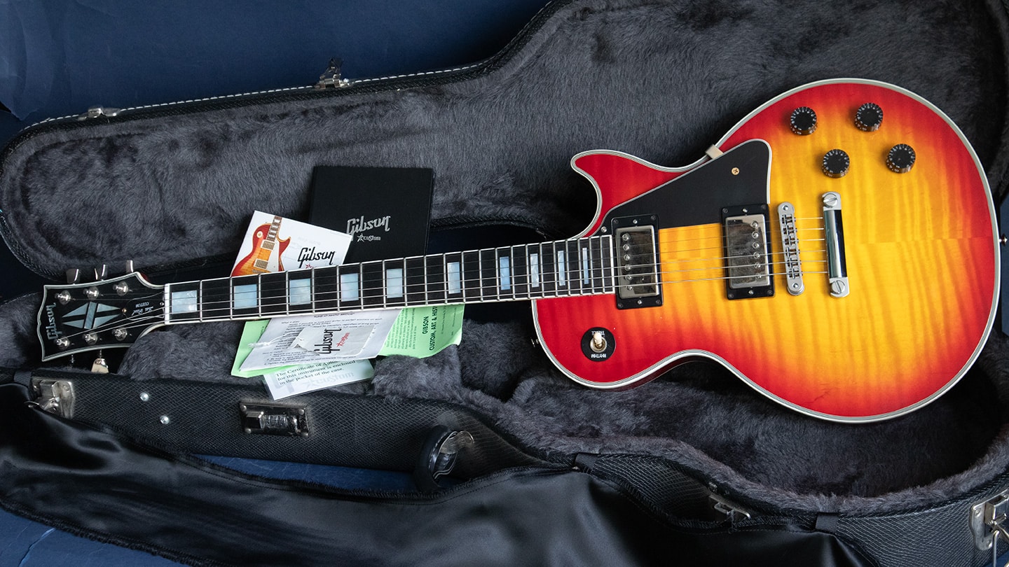 2007 Gibson Custom Shop Les Paul Custom - Willie's Guitars