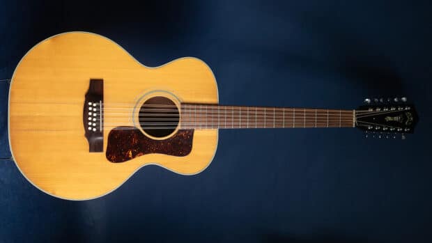1973 Guild F-212