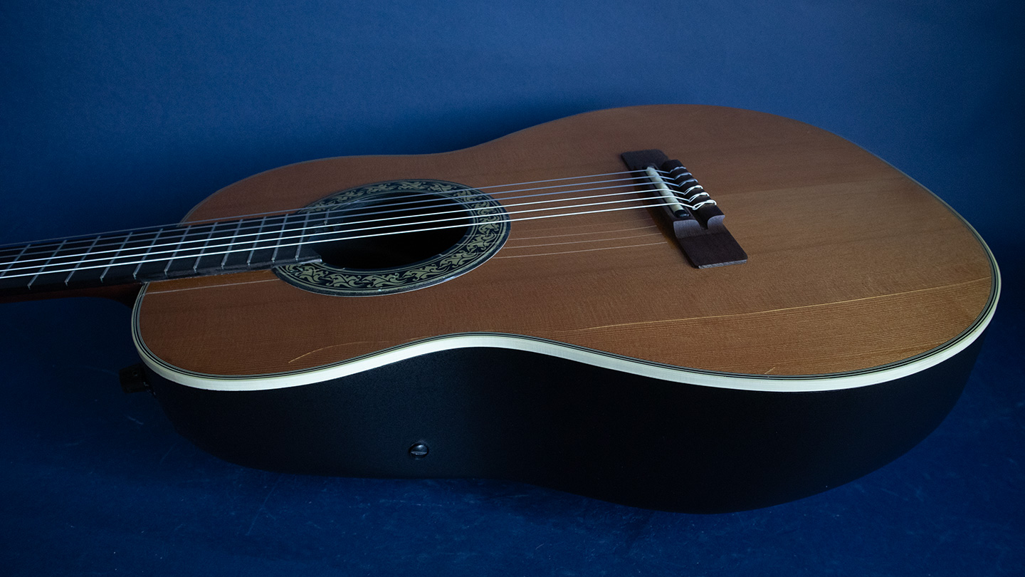 1974 Ovation 1613 4 Nylon String