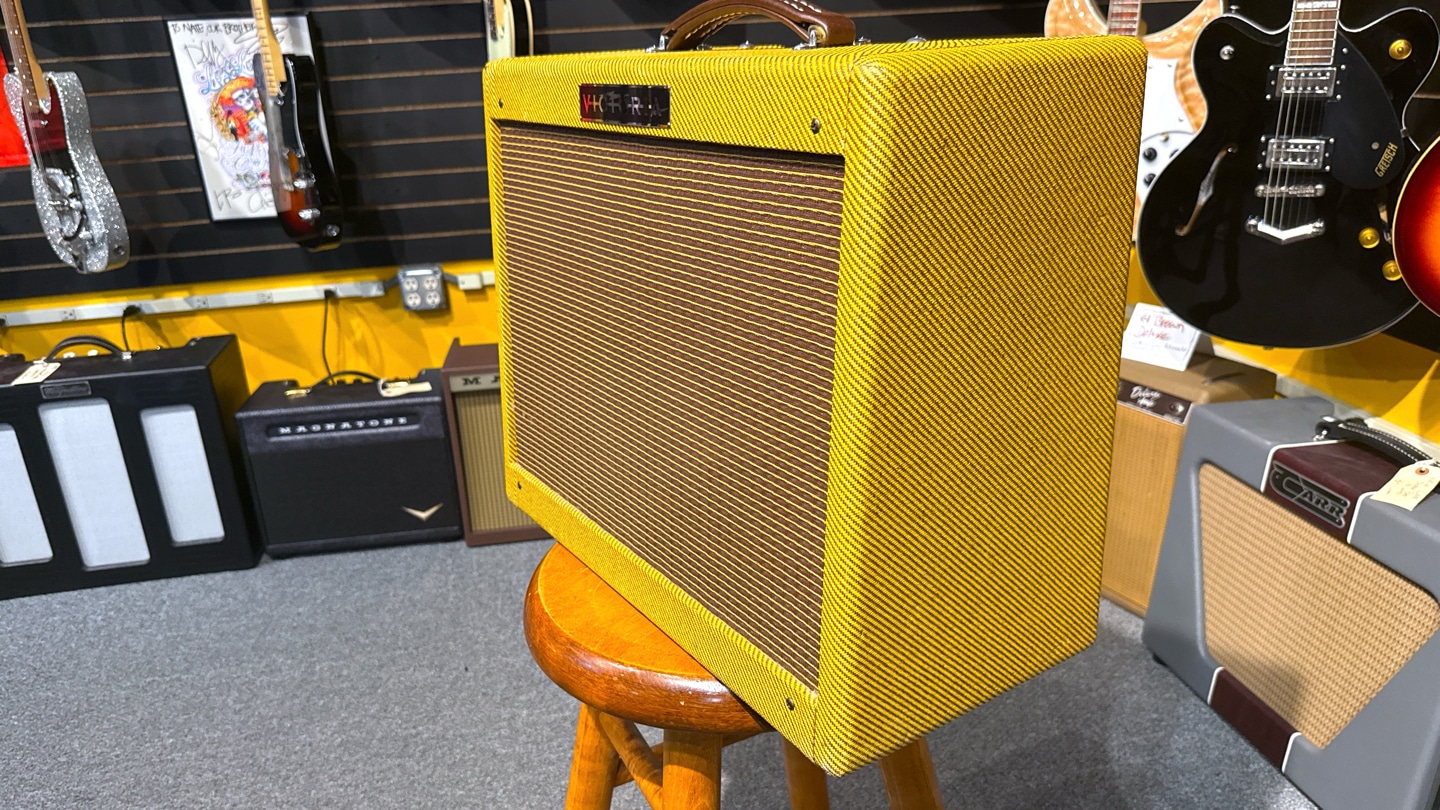Used Victoria 5112 - Willie's Guitars