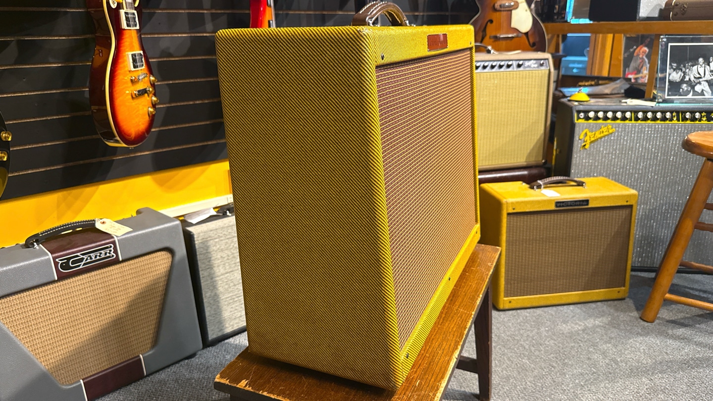 Used Victoria Double Deluxe - Willie's Guitars