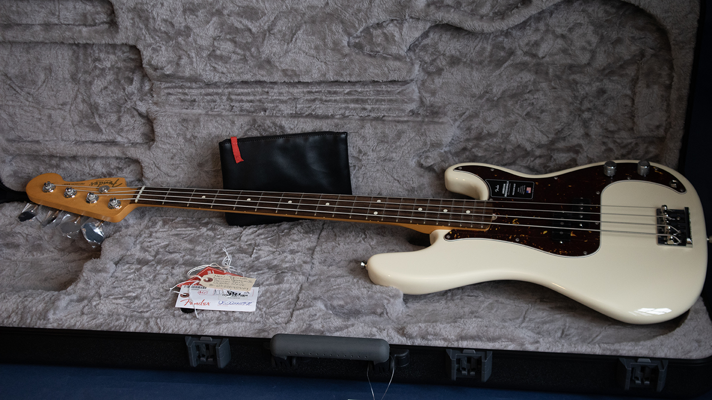 New Fender American Professional II Precision Bass