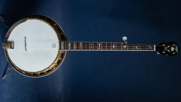 1980's Aria Aspen 5 String Banjo