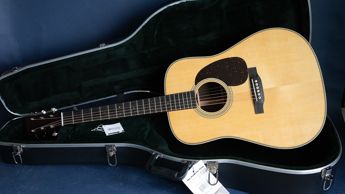New Martin HD-28 (2025) #774 - Willie's Guitars