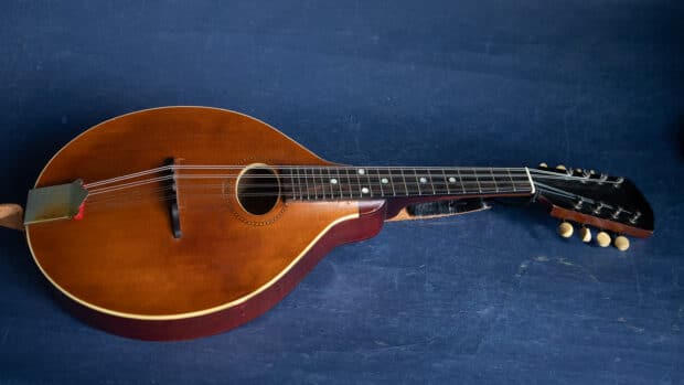1917 Gibson Style A