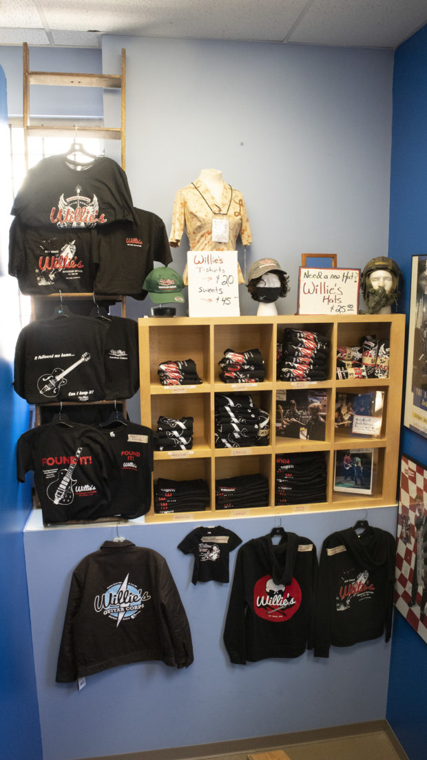 New Willie's T-Shirts